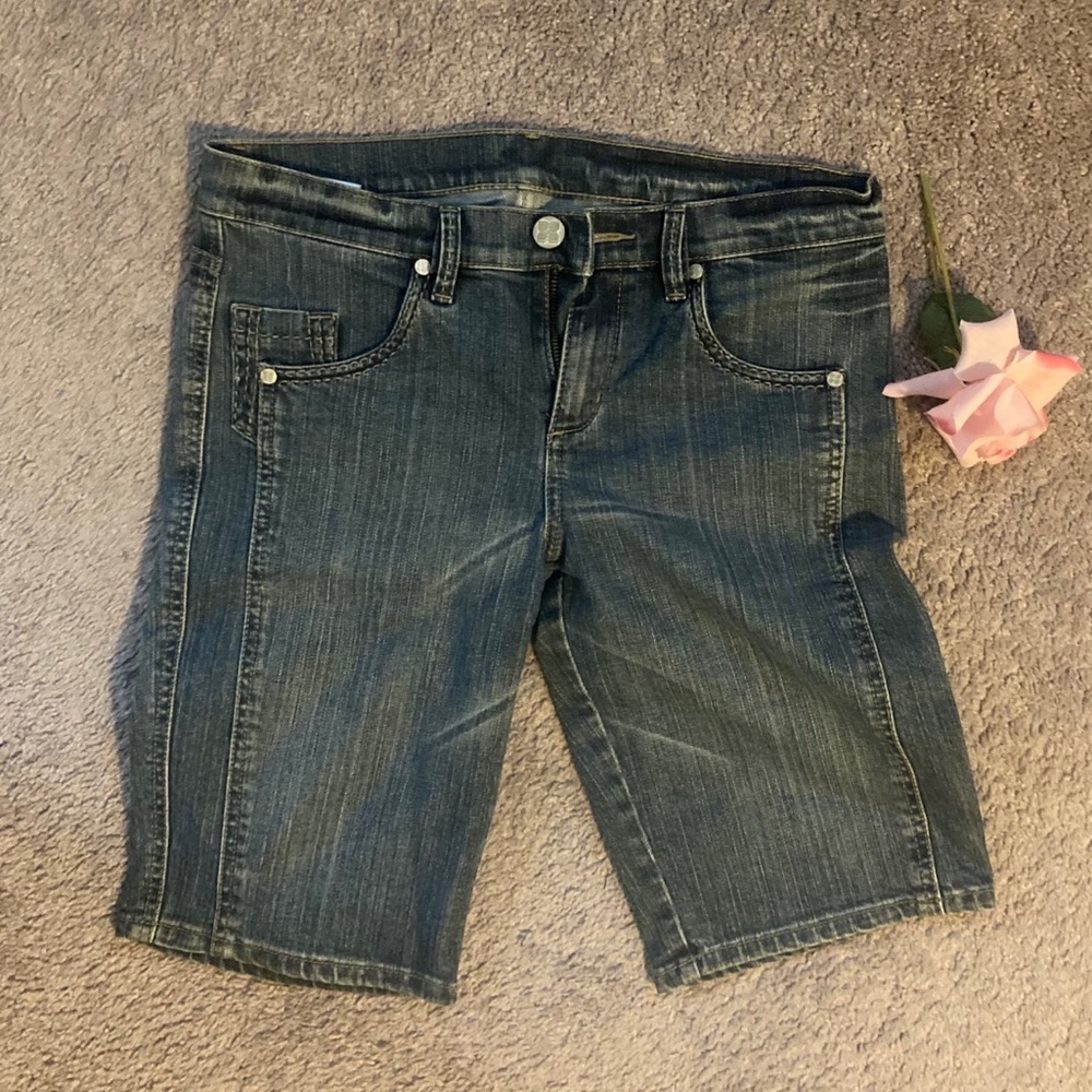 BCBGMaxAzria | Bermuda Shorts